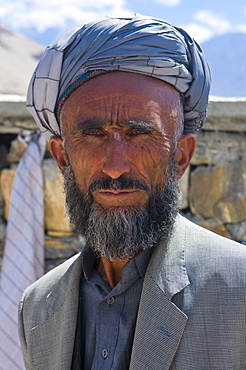 Portrait of a Afghan Tajik man, Wakhan corridor, Ishkashim, on the Afghanistan and Tajikistan border, Central Asia, Asia