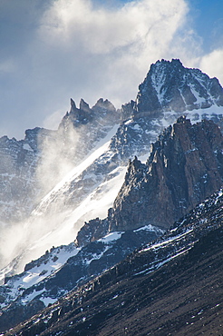 Mount Fitzroy (Cerro Fitz Roy), El Chalten, Los Glaciares National Park, UNESCO World Heritage Site, Santa Cruz Province, Patagonia, Argentina, South America 