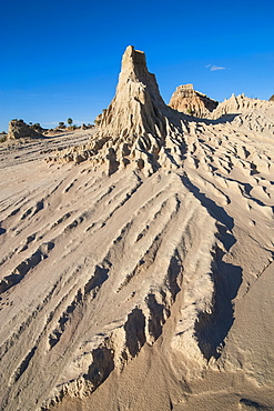 Walls of China, a series of Lunettes in the Mungo National Park, part of the Willandra Lakes Region, UNESCO World Heritage Site, Victoria, Australia, Pacific