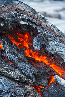 Active lava stream, Tolbachik volcano, Kamchatka, Russia, Eurasia 