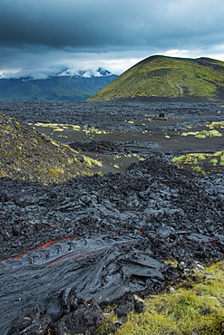 Active lava stream, Tolbachik volcano, Kamchatka, Russia, Eurasia 