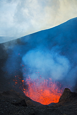 Active lava eruption on the Tolbachik volcano, Kamchatka, Russia, Eurasia 