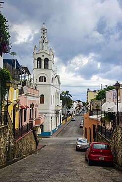 Colonial houses in the Zona Colonial, Old Town, UNESCO World Heritage Site, Santo Domingo, Dominican Republic, West Indies, Caribbean, Central America