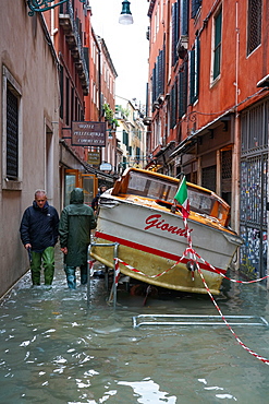 Stranded taxi boat during the high tide in Venice, November 2019, Venice, UNESCO World Heritage Site, Veneto, Italy, Europe