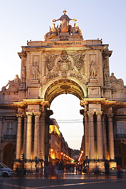 Dusk and the illuminated Arch of Rua Augusta (Arco da Rua Augusta), Commerce Square (Praca do Comercio), Baixa, Lisbon, Portugal, Europe