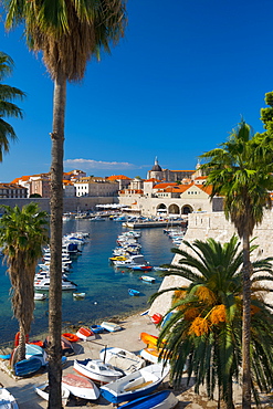 Old Harbour and Town (Stari Grad), UNESCO World Heritage Site, Dubrovnik, Dalmatia, Croatia, Europe