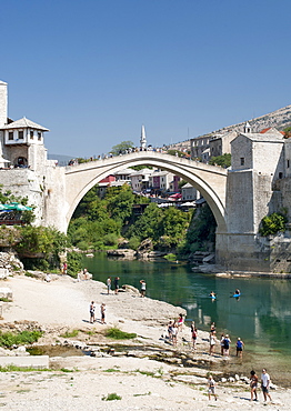 The Stari Most (Old Bridge) spanning the Neretva River in the Old City, UNESCO World Heritage Site, Mostar, Bosnia and Herzegovina, Europe