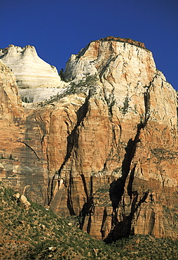 The 6904ft 'Beehives' in the western walls of the south end of Zion Canyon, in the most accessible part of this stunning national park with its 2000-3000ft sandstone walls, Zion National Park, Utah, United States of America (USA), North America