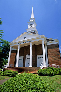 Baptist church at Camden in Wilson County, Alabama, United States of America, North America