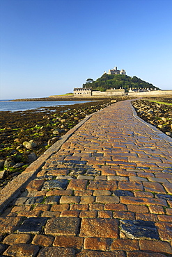 Causeway to St. Michaels Mount, Penzance, Cornwall, England, United Kingdom, Europe 