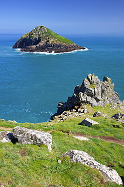 View of the Mouls off Rumps Point, Pentire Headland, Polzeath, North Cornwall, England, United Kingdom, Europe