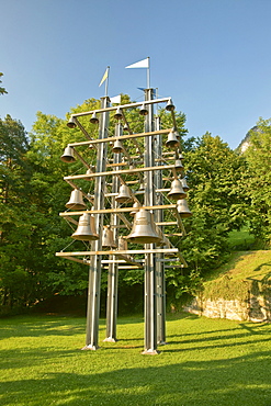 Glockenspiel at the Tellsplatte on Lake Lucerne, Canton Uri, Switzerland, Europe