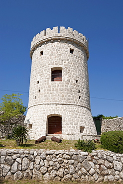 Defence tower, Cres, Cres Island, Croatia, Europe