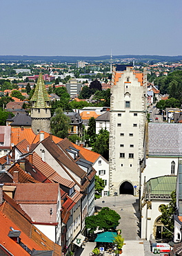 Gruener Turm tower and Frauentor gate tower, Ravensburg, Baden-Wuerttemberg, Germany, Europe