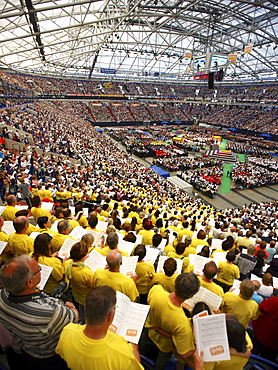 !Sing-Day of Song, concert as the finale with over 65, 000 people as part of the Capital of Culture Ruhr2010, Veltins Arena AufSchalke, Gelsenkirchen, North Rhine-Westphalia, Germany, Europe