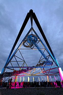 Summer night show at the tetrahedron, Extraschicht, night of industrial culture, dump in Bottrop, Ruhrgebiet area, North Rhine-Westphalia, Germany, Europe