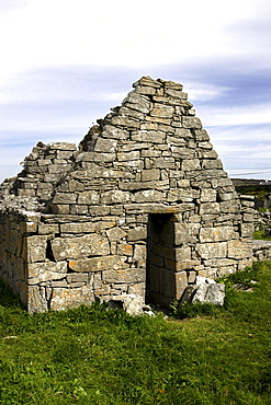 Cill Ghobnait, 8th century, church ruin, Inishere Island, Republic of Ireland, Europe