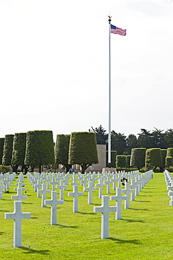 Crosses, made of marble, American military cemetery at Omaha Beach near Colleville sur Mer, Normandy, France, Europe