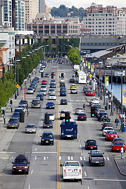 Cityscape on Alaskan Way, Seattle, Washington, USA