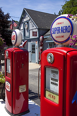 Antique Aero gasoline pumps, Amherst, New Hampshire, USA