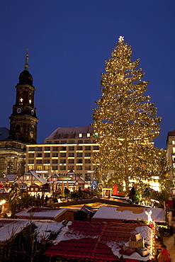 Christmas tree on the Striezelmarkt Christmas market, Altmarkt square, Dresden, Saxony, Germany, Europe