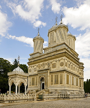 Episcopal church or abbey, Bisterica Manastiri, Curtea de Arges, Wallachia region, Romania, Europe