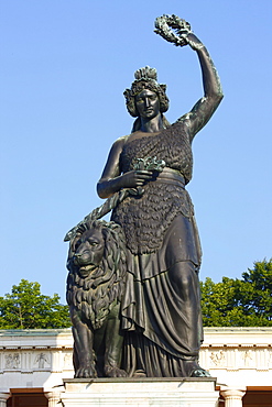 Statue of Bavaria in front of the Hall of Fame, Munich, Bavaria, Germany, Europe