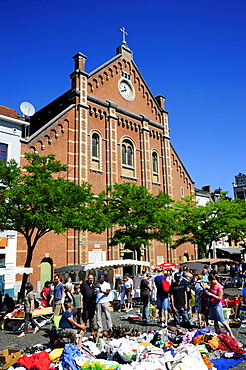 Flea market on Place du Jeu de Balle, Vossenplein, with Immaculee Conception church at back, Les Marolles, Marollen quarter, city centre, Brussels, Belgium, Benelux, Europe