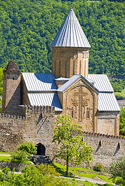 Fortress monastery, Alaverdi Monastery, Kakheti, Georgia, Caucasus