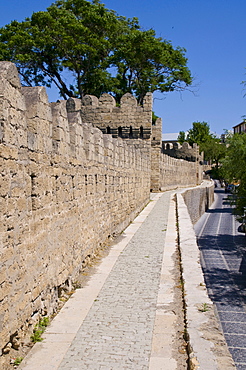 City wall of the old town, UNESCO World Heritage Site, Baku, Azerbaijan, Caucasus, Middle East