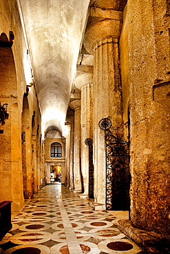 Antique columns, Cathedral of Santa Maria delle Colonne, Ortigia, Siracusa, Sicily, Italy, Europe