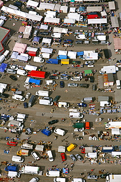 Aerial view, Essen car market at the drive-in cinema next to the Georg-Melches-Stadion stadium, Essen, Ruhr area, North Rhine-Westphalia, Germany, Europe