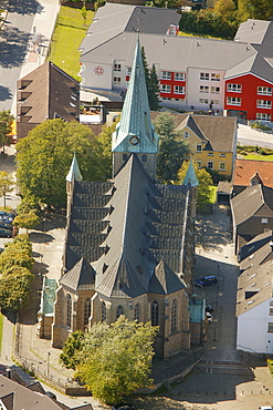 Aerial view, St. Mauritius Cathedral, Niederwenigern, Hattingen, Ruhr area, North Rhine-Westphalia, Germany, Europe