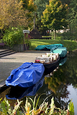 Kahn boat port, Straupitz, Spreewald, Brandenburg, Germany, Europe