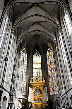 Chancel with high altar, city church of St. Dionysius, Esslingen am Neckar, Baden-Wuerttemberg, Germany, Europe