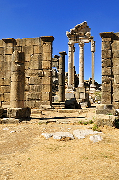 Ancient Roman temple, archeological site of Qalaat Faqra, Lebanon, Middle East, West Asia