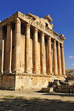 Antique Bacchus temple ruins at the archeological site of Baalbek, Unesco World Heritage Site, Bekaa Valley, Lebanon, Middle East, West Asia