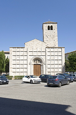 Church Santi Vincenzo e Anastasio, facade with 64 squares which were frescoed once, Piazza Ventidio Basso, Ascoli Piceno, Marches, Italy, Europe