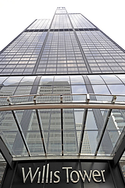 Entrance area of the Willis Tower, formerly named Sears Tower and renamed in 2009, Chicago, Illinois, United States of America, USA