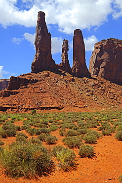 The Three Sisters, Monument Valley, Arizona, USA