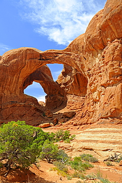 Double Arch, Arches National Park, Utah, USA