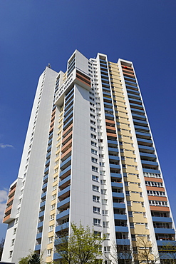 31-storey apartment building by Walter Gropius, Gropius City, satellite settlements, large housing estate, satellite town with 18, 000 homes, Neukoelln, Berlin, Germany, Europe