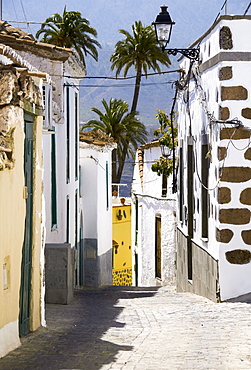 Side street in Santa Lucia di Tirajana, Gran Canaria, Canary Islands, Spain, Europe