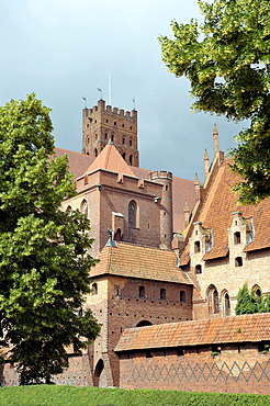 Malbork Castle, formerly Marienburg Castle, the seat of the Grand Master of the Teutonic Knights, Malbork, Mazury, Poland, Europe