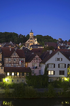 Old town with St. Michael Kirche church at night, Schwaebisch Hall, Hohenlohe, Baden-Wuerttemberg, Germany, Europe