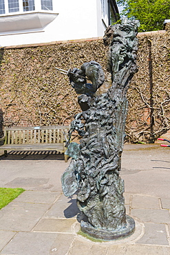 Sculpture in the Great Garden Of New Place, Chapel Lane, Stratford-upon-Avon, Warwickshire, England, United Kingdom, Europe