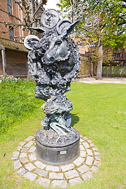 Sculpture in the Great Garden Of New Place, Chapel Lane, Stratford-upon-Avon, Warwickshire, England, United Kingdom, Europe
