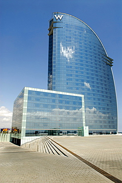 W Barcelona Hotel, designed by Ricardo Bofill, at the end of the pier in the old port of Barcelona, Spain, Europe