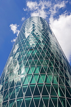 Office building to the Westhafen Tower of the OFB, designed by the architects Schneider + Schumacher and OFB project development GmbH, won the German Urban Development Prize in 2004, Westhafenplatz square, Frankfurt am Main, Hesse, Germany, Europe