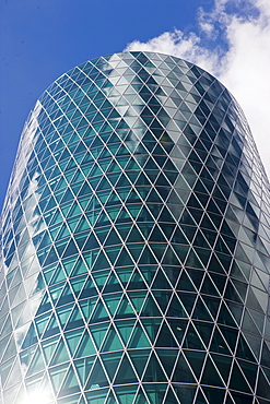 Office building to the Westhafen Tower of the OFB, designed by the architects Schneider + Schumacher and OFB project development GmbH, won the German Urban Development Prize in 2004, Westhafenplatz square, Frankfurt am Main, Hesse, Germany, Europe